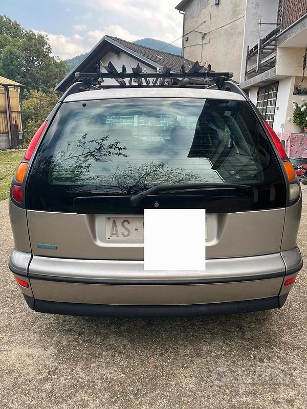 Usata Fiat Marea Wagon 103 CV (75 kW) 1997 Grigio Station wagon