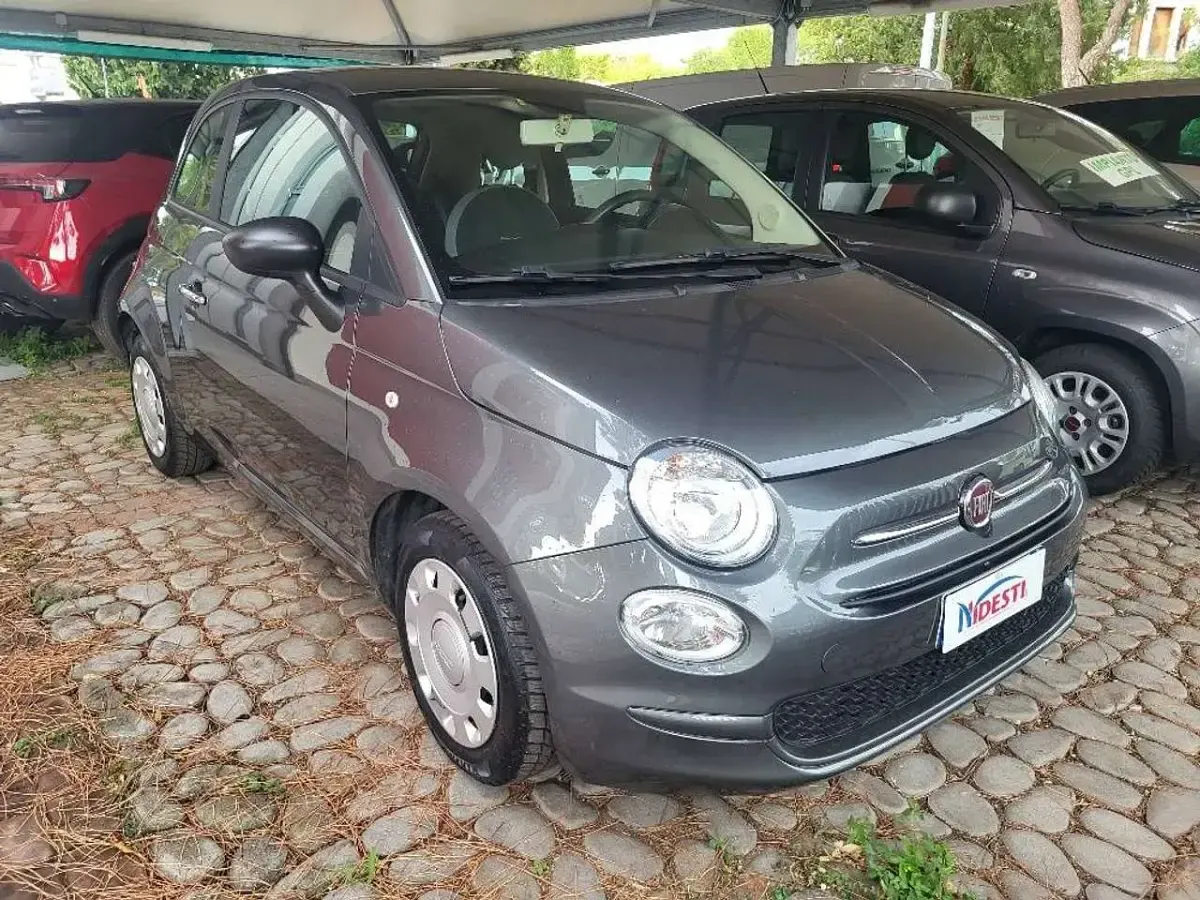 Usata Fiat 500 Pop 69 CV (50 kW) 2019 Grigio scuro metallizzato Utilitaria