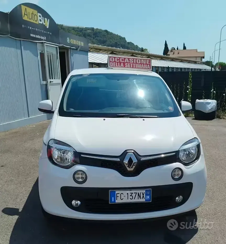 Usata Renault Twingo Intens 69 CV (50 kW) 2016 Bianco Utilitaria