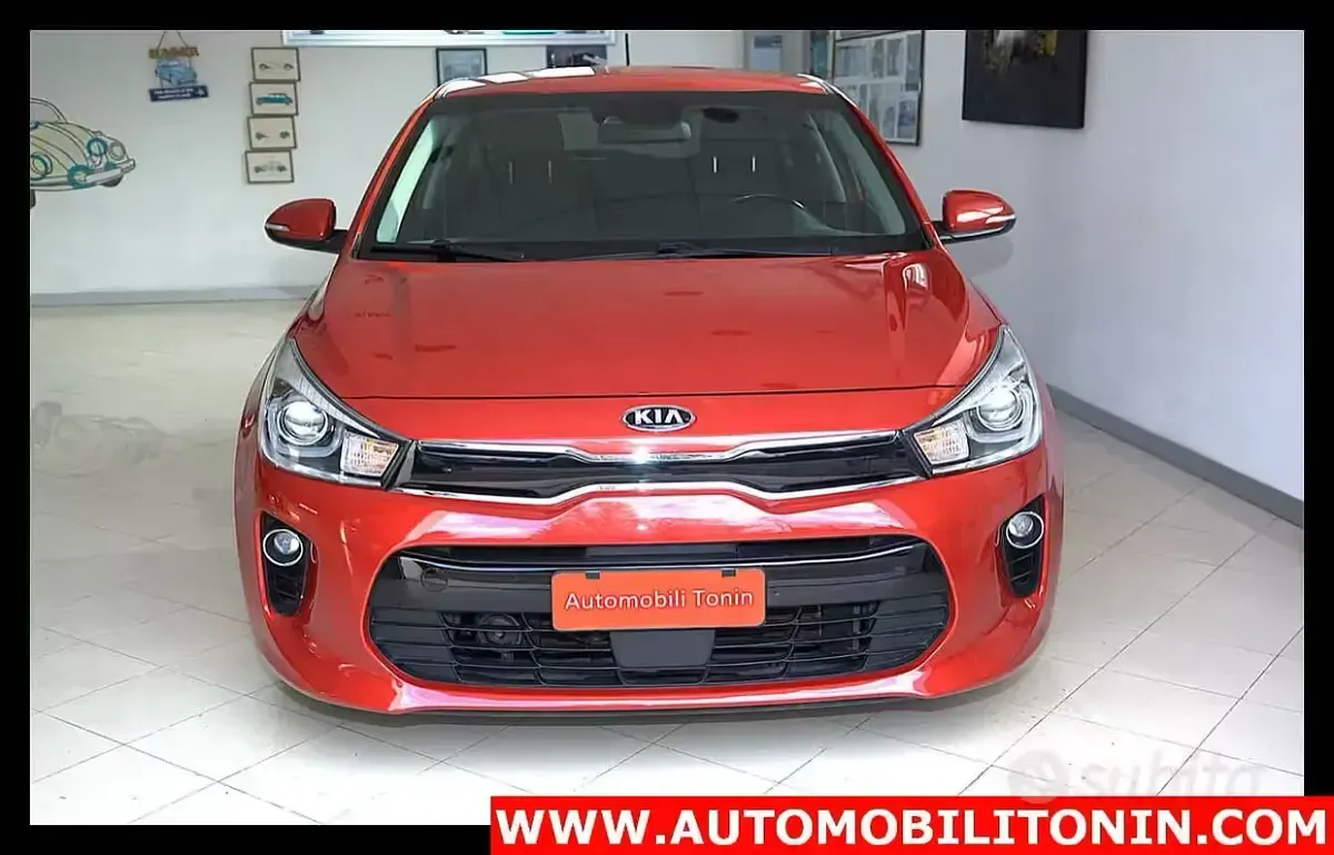 Usata Kia Rio 82 CV (60 kW) 2018 Rosso Berlina