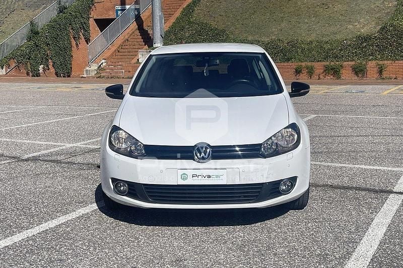 Usata VW Golf VII Comfortline 105 CV (77 kW) 2012 Bianco Berlina