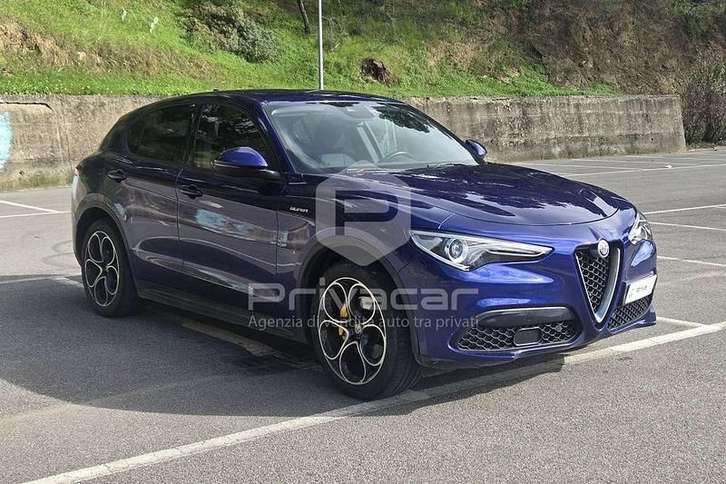 Usata Alfa Romeo Stelvio Sprint 190 CV (139 kW) 2021 Blu SUV