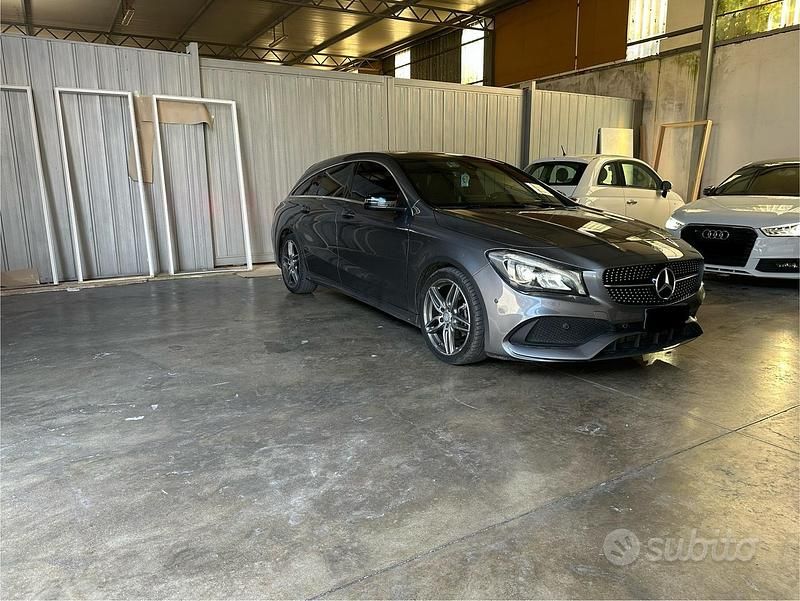 Usata Mercedes CLA200 Shooting Brake 2016 Grigio Station wagon