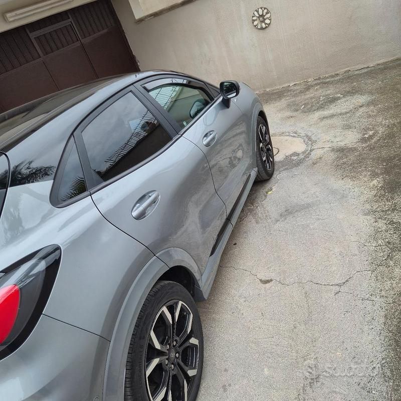 Usata Ford Puma ST-Line X 2022 Grigio SUV