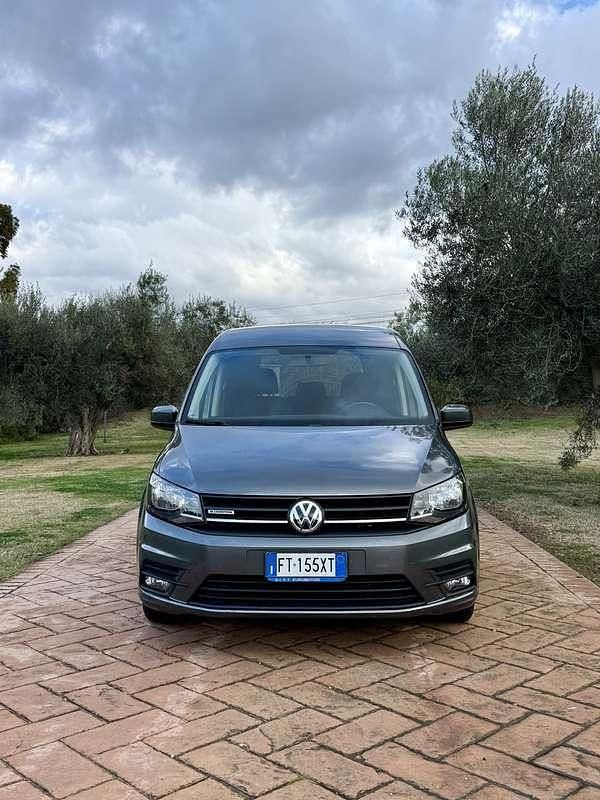 Usata VW Caddy 110 CV (80 kW) 2019 Monovolume
