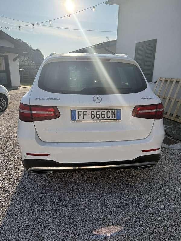 Usata Mercedes GLC250 Premium 204 CV (150 kW) 2016 SUV