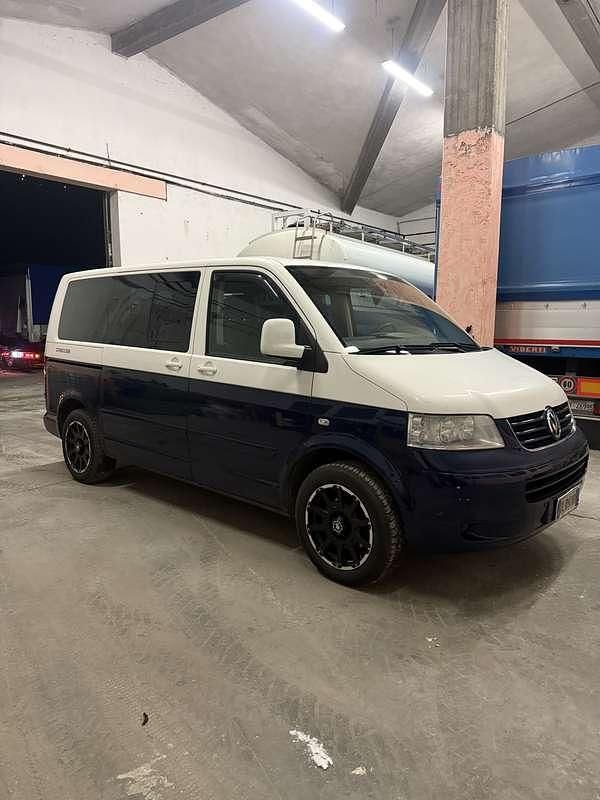 Usata VW Multivan Comfortline 131 CV (96 kW) 2007 Furgone