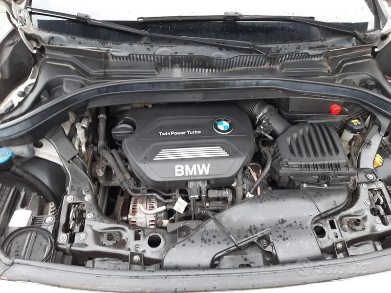 Usata BMW 216 Active Tourer Advantage 116 CV (85 kW) 2017 Bianco Monovolume