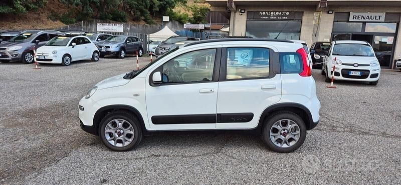 Usata Fiat Panda 4x4 75 CV (55 kW) 2014 Bianco Utilitaria