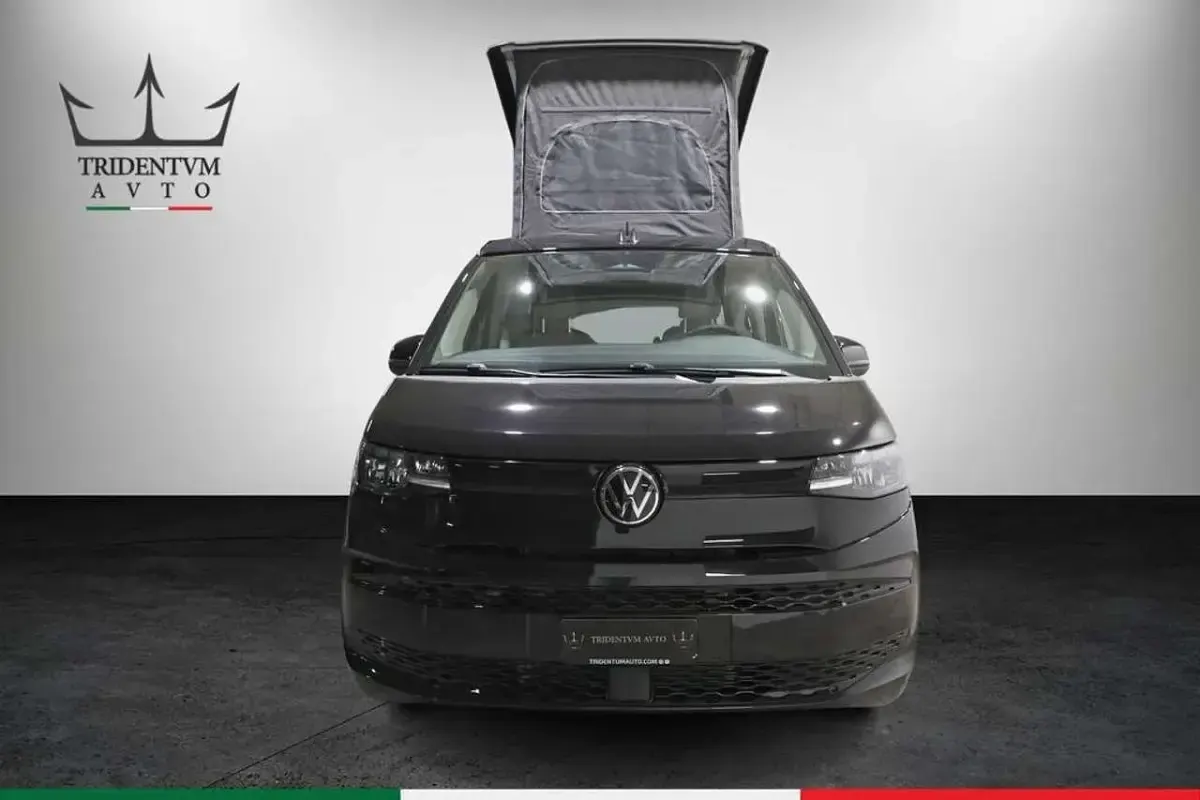 Nuova VW California Beach 150 CV (110 kW) 2026 Nero Furgone