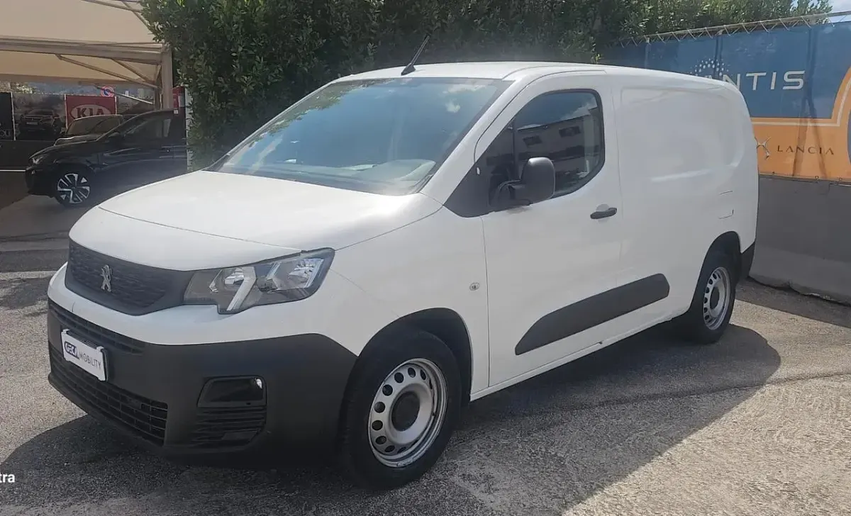 Usata Peugeot Partner 101 CV (74 kW) 2020 Bianco Monovolume
