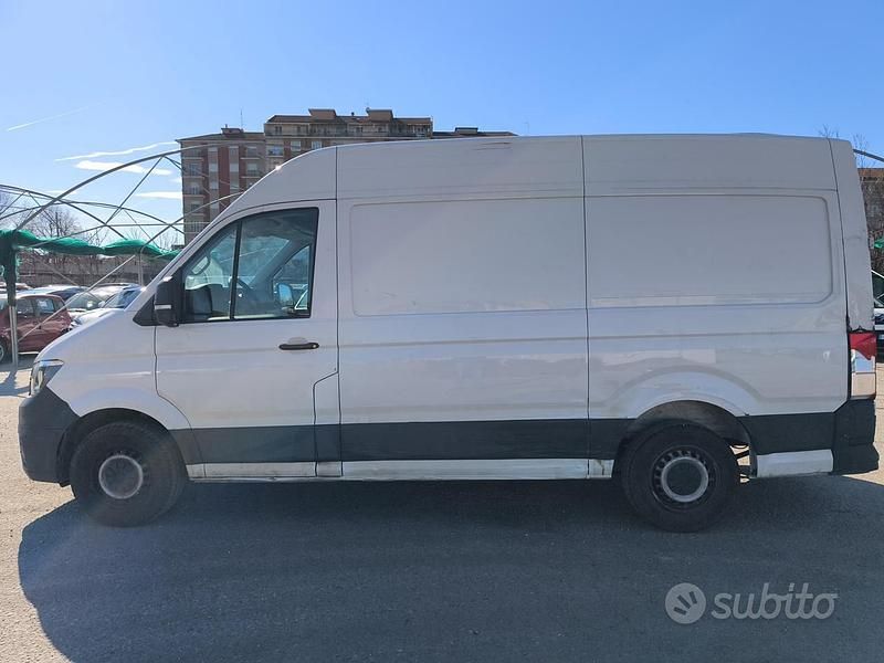 Käytetty VW Crafter Business 140 HP (102 kW) 2021 Valkoinen Van