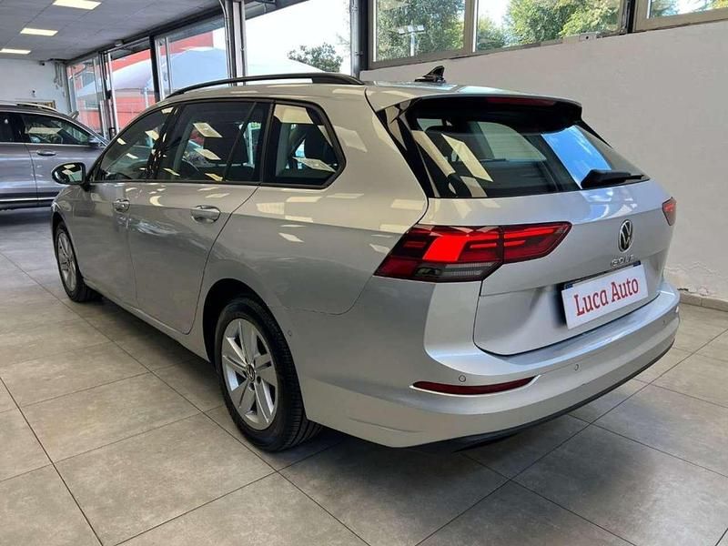 Usata VW Golf VIII 116 CV (85 kW) 2022 Argento Station wagon