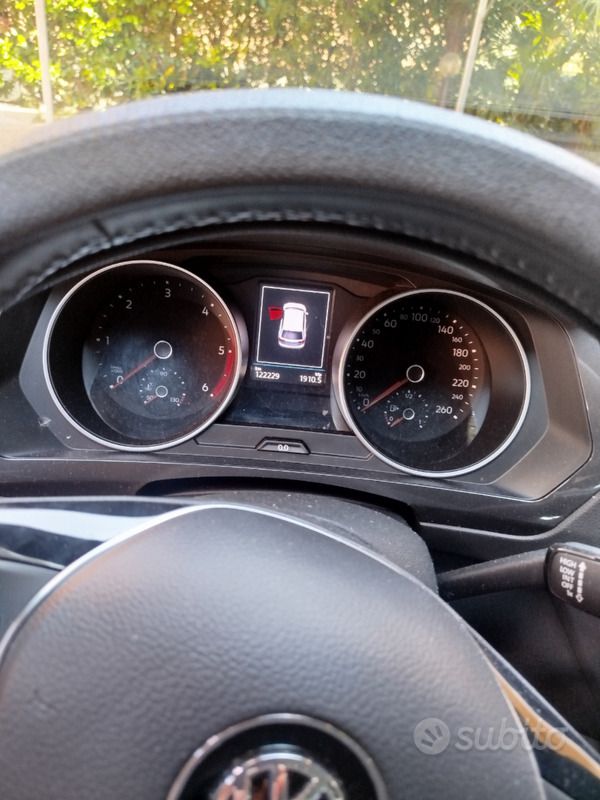 Usata VW Tiguan Business 116 CV (85 kW) 2018 Grigio SUV
