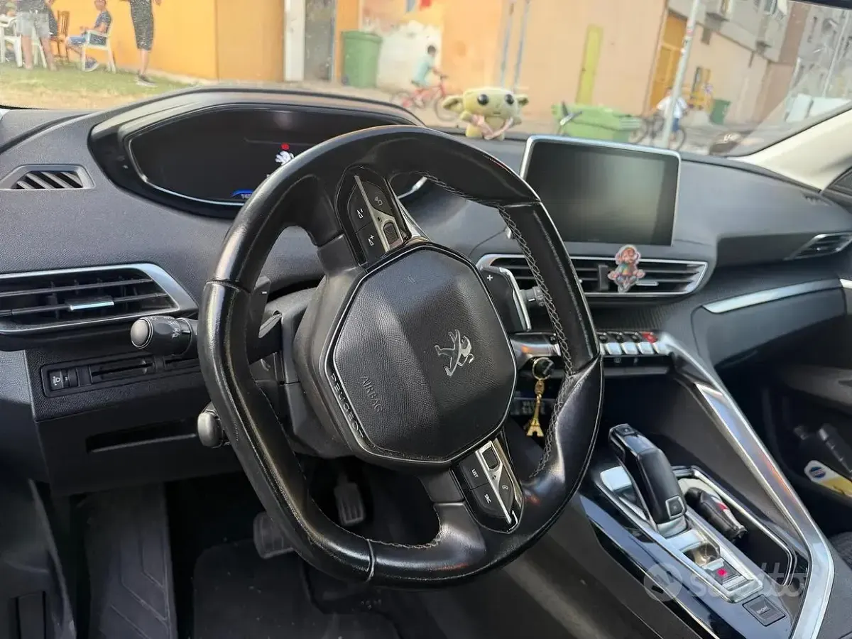 Usata Peugeot 3008 131 CV (96 kW) 2019 Bianco SUV