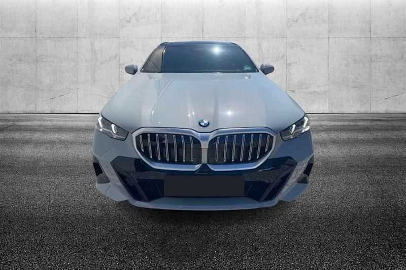 Usata BMW 540 M Sport 286 CV (210 kW) 2024 Grigio Station wagon