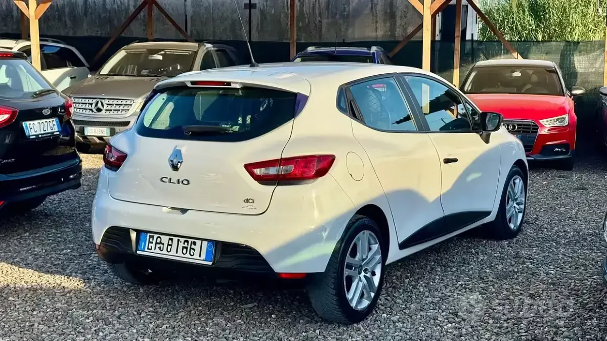 Usata Renault Clio IV 75 CV (55 kW) 2015 Bianco Furgone