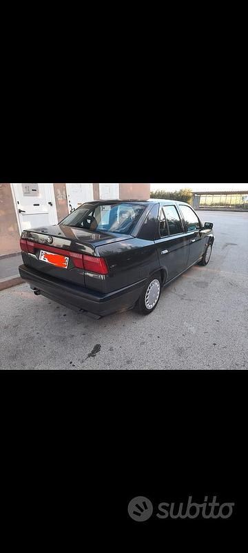 Usata Alfa Romeo 155 126 CV (92 kW) 1993 Grigio Berlina