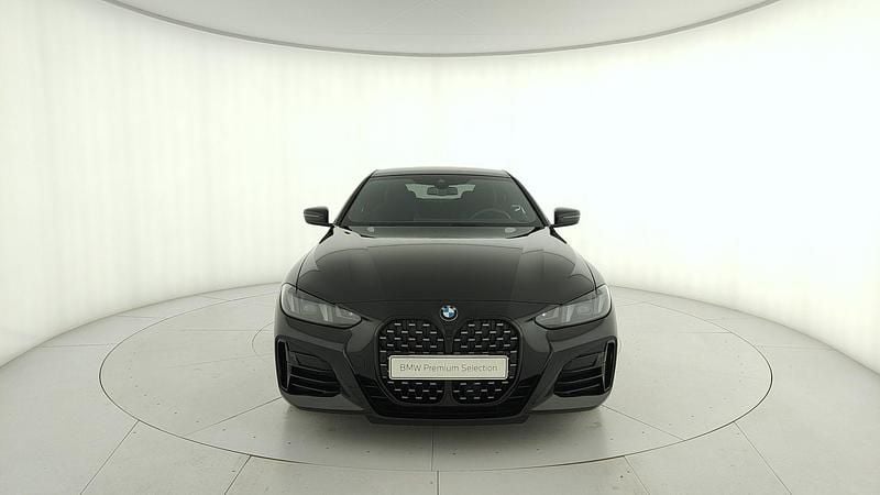 Usado BMW 420 M Sport 190 HP (139 kW) 2025 Preto Coupé