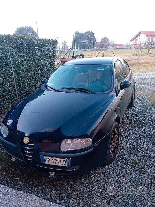 Usata Alfa Romeo 147 2004 Utilitaria