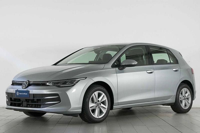 Usata VW Golf VIII Life 116 CV (85 kW) 2025 Grigio