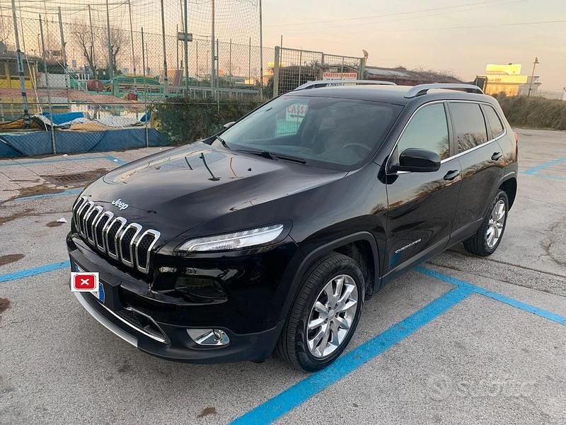 Usata Jeep Cherokee 140 CV (102 kW) 2017 SUV
