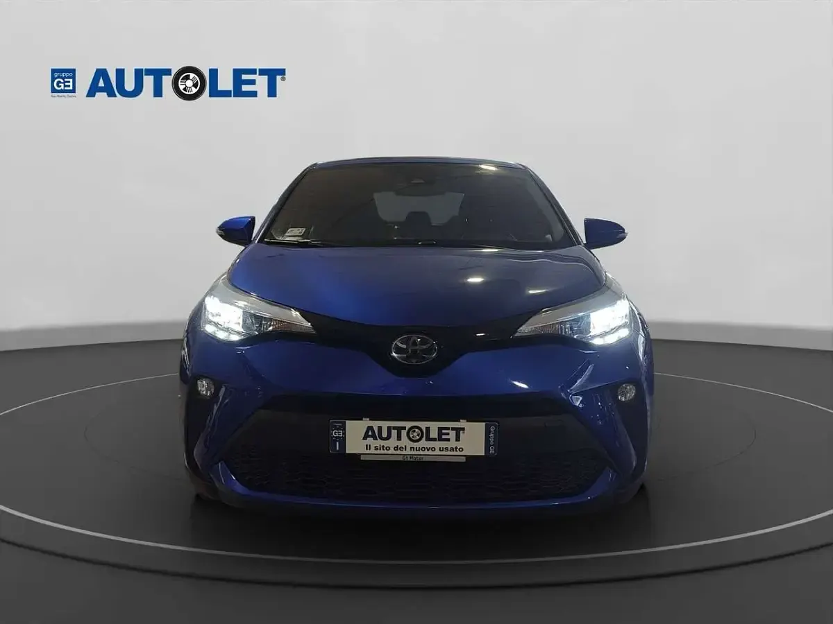 Usata Toyota C-HR Trend 122 CV (89 kW) 2022 Nebula blue SUV