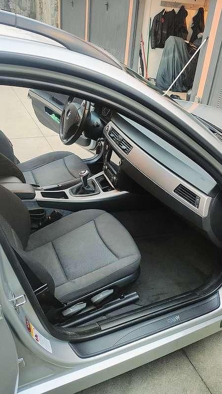 Usata BMW 320 170 CV (125 kW) 2007 Argento Station wagon