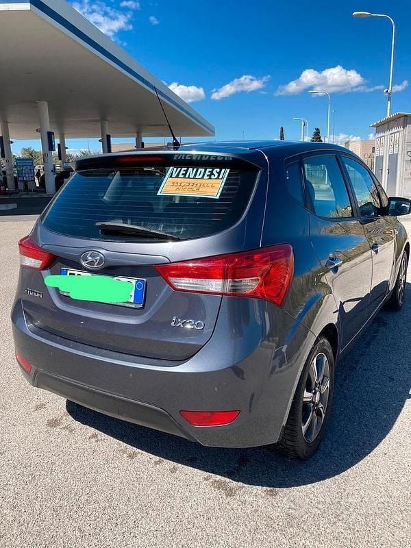 Usata Hyundai ix20 90 CV (66 kW) 2018 Grigio Utilitaria