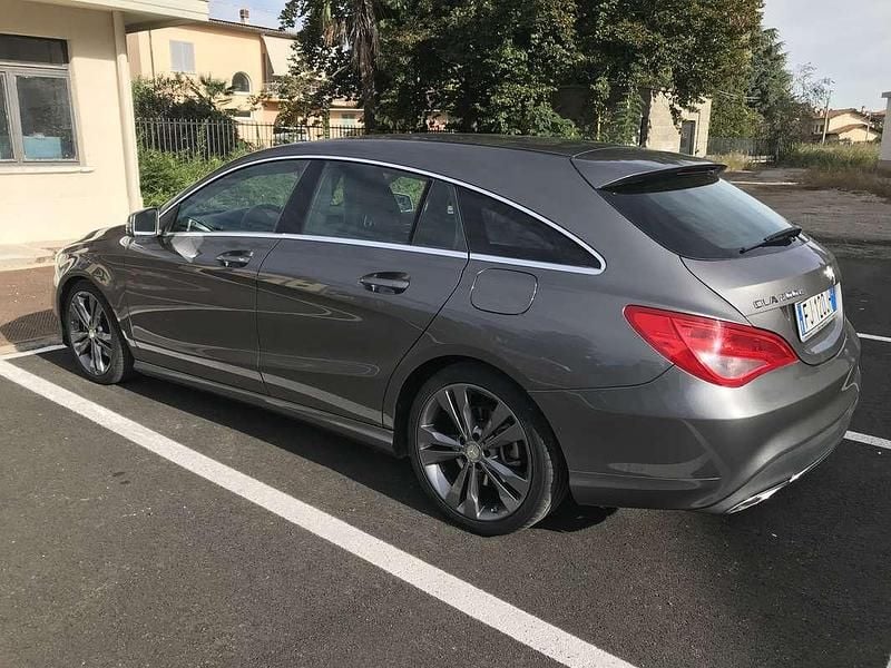 Usata Mercedes CLA200 Shooting Brake 136 CV (100 kW) 2017 Station wagon