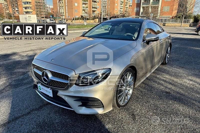 Usata Mercedes E220 Premium Plus 194 CV (142 kW) 2017 Grigio Coupé