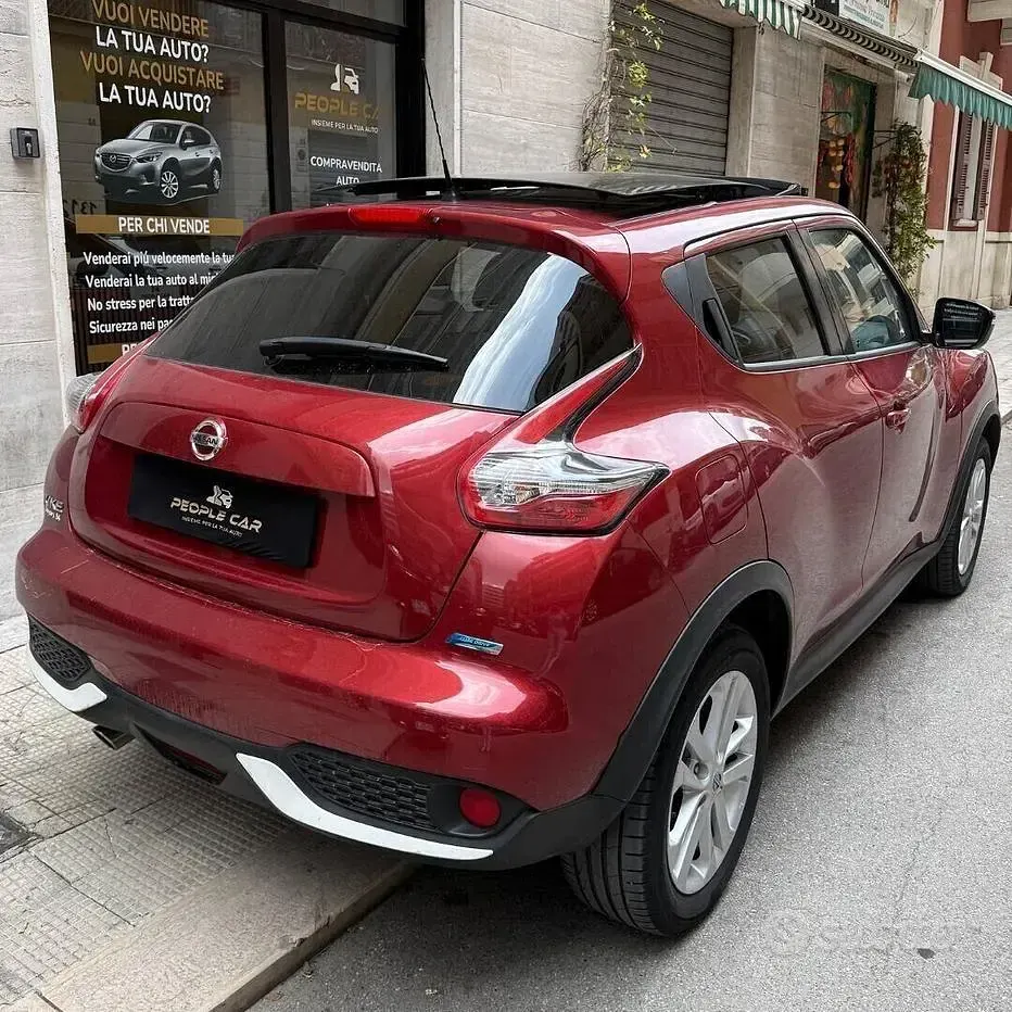 Usata Nissan Juke Tekna 110 CV (80 kW) 2015 Rosso SUV