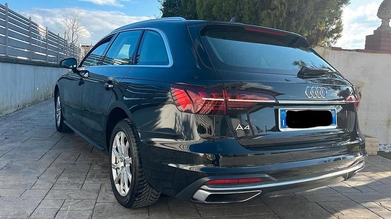 Usata Audi A4 Advanced Plus 135 CV (99 kW) 2023 Nero Berlina
