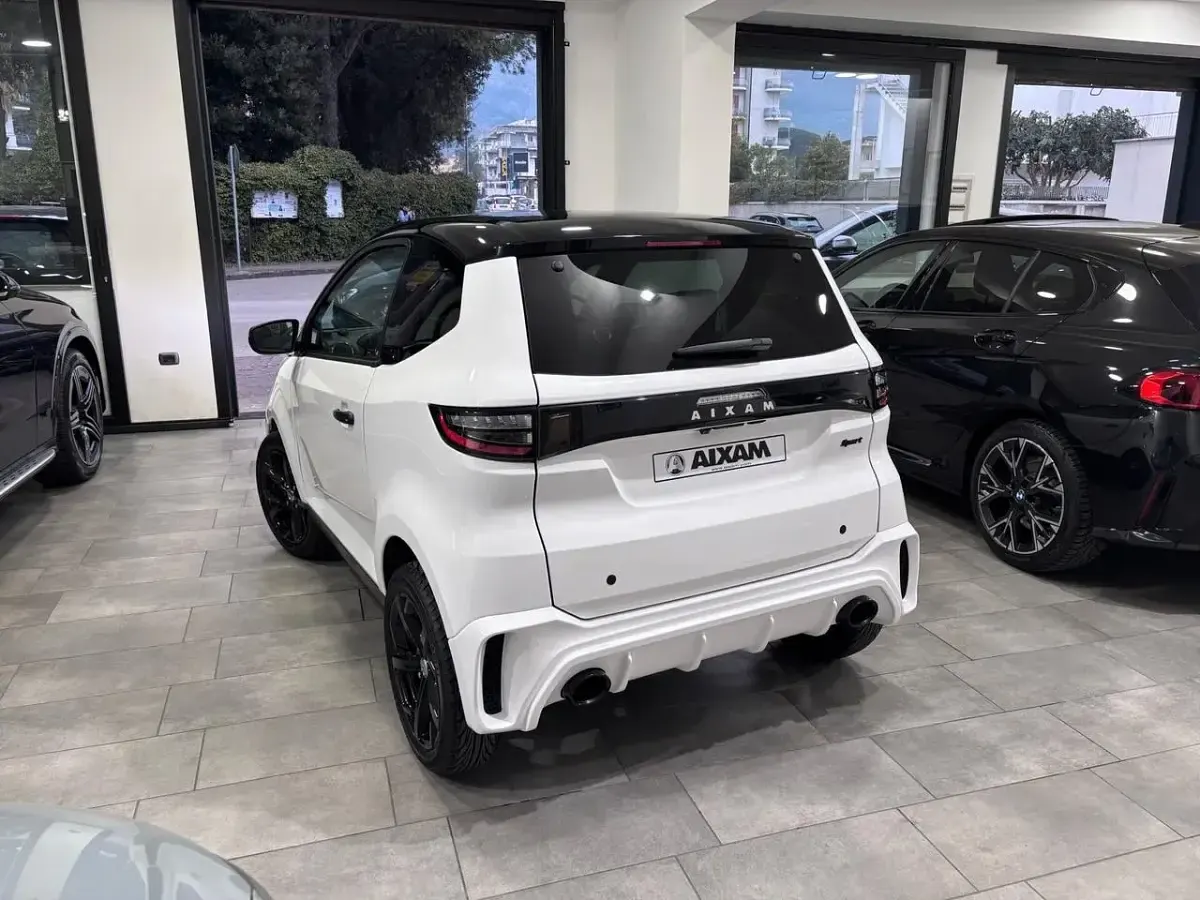 Nuova Aixam City Sport 2026 Bianco Berlina