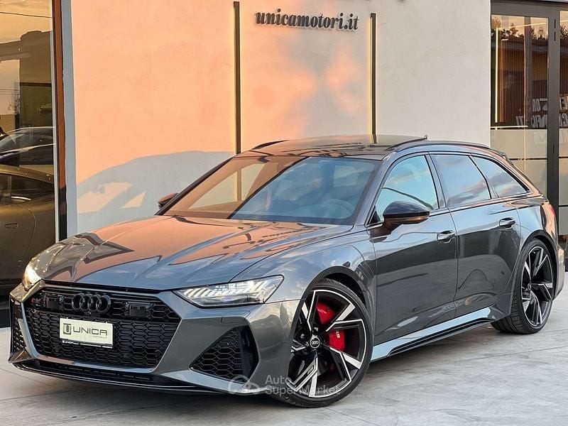 Usata Audi RS6 Performance 600 CV (441 kW) 2023 Grigio Station wagon