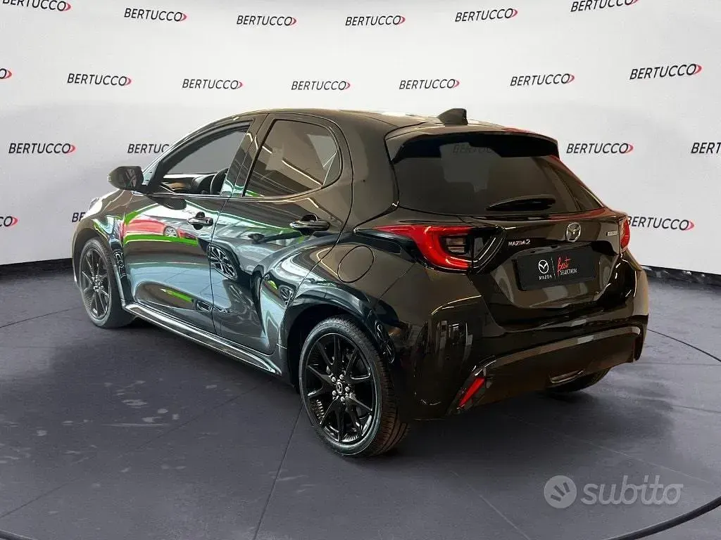 Nuova Mazda 2 Homura-Line 116 CV (85 kW) 2026 Nero Utilitaria