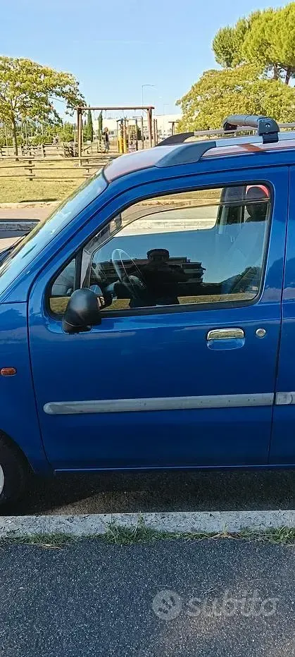 Usata Opel Agila 80 CV (58 kW) 2004 Monovolume