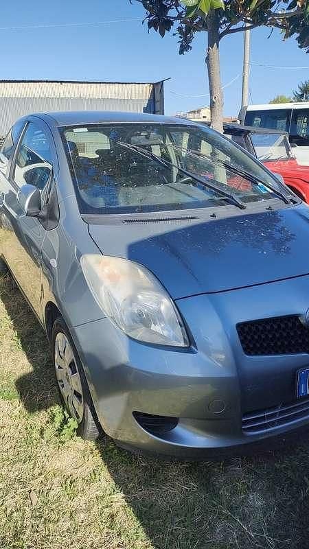 Usata Toyota Yaris Sol 69 CV (50 kW) 2007 Berlina