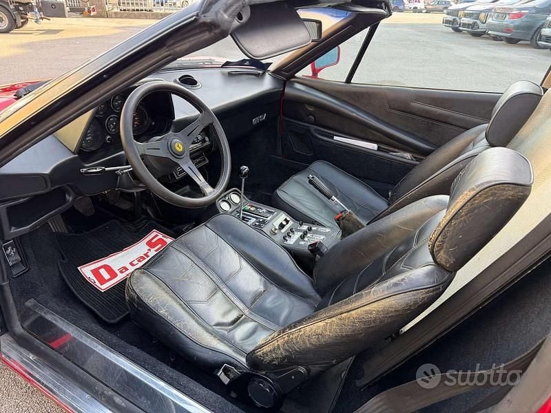 Usata Ferrari 308 215 CV (158 kW) 1981 Rosso Cabrio
