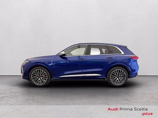 Usata Audi SQ5 Ambiente 367 CV (269 kW) 2025 Blu ultra metallizzato SUV