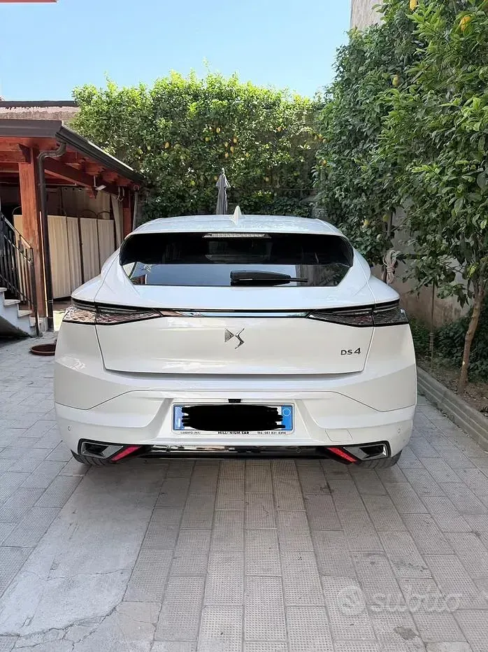 Usata DS Automobiles DS4 Rivoli 131 CV (96 kW) 2023 Bianco SUV