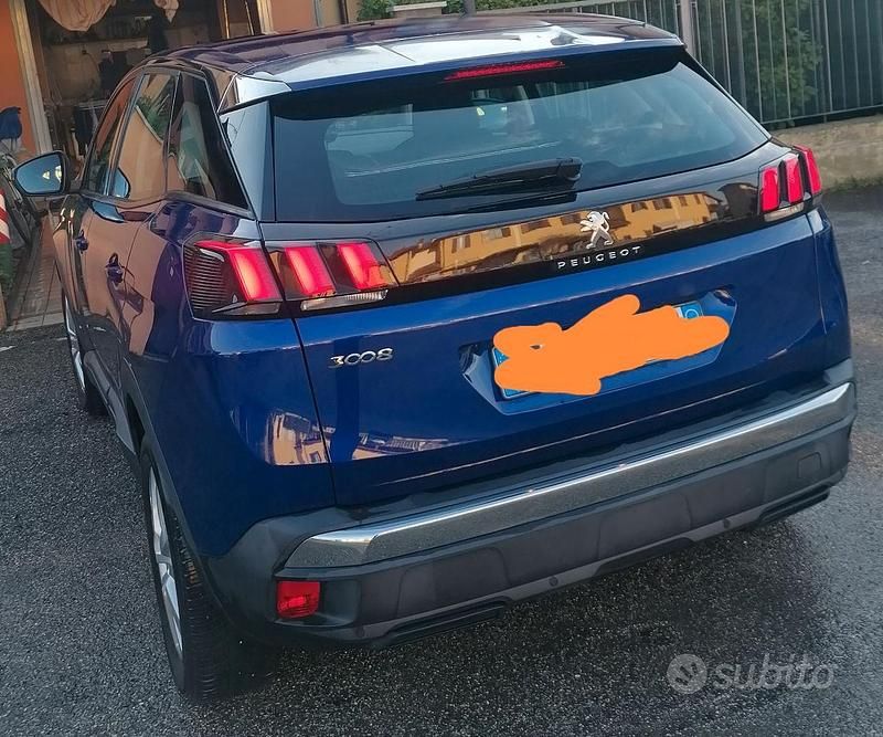 Usata Peugeot 3008 2019 Blu SUV
