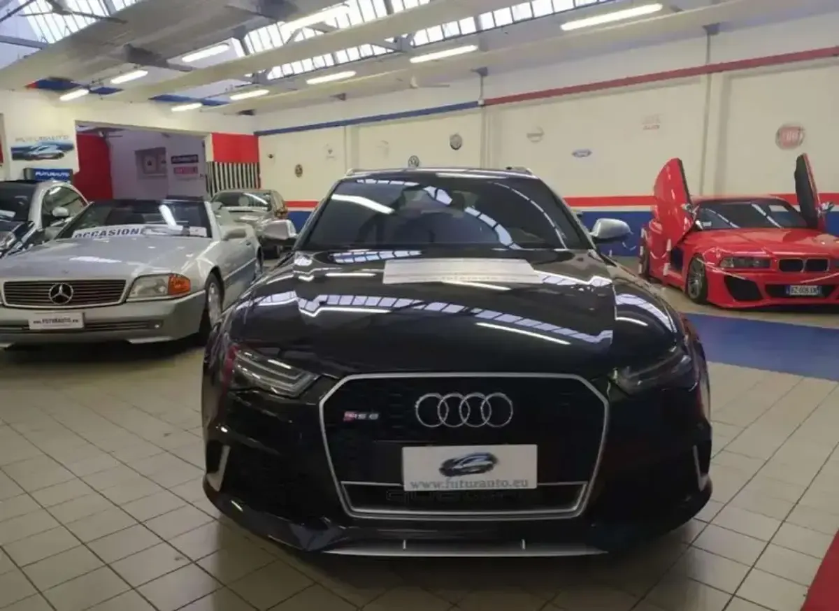 Usata Audi RS6 Ambiente 560 CV (411 kW) 2017 Nero Station wagon
