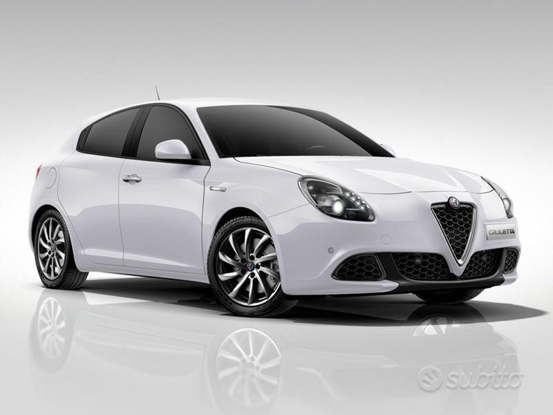 Usato 2016 Alfa Romeo Giulietta 1.6 Diesel 109 CV (16.500 €)