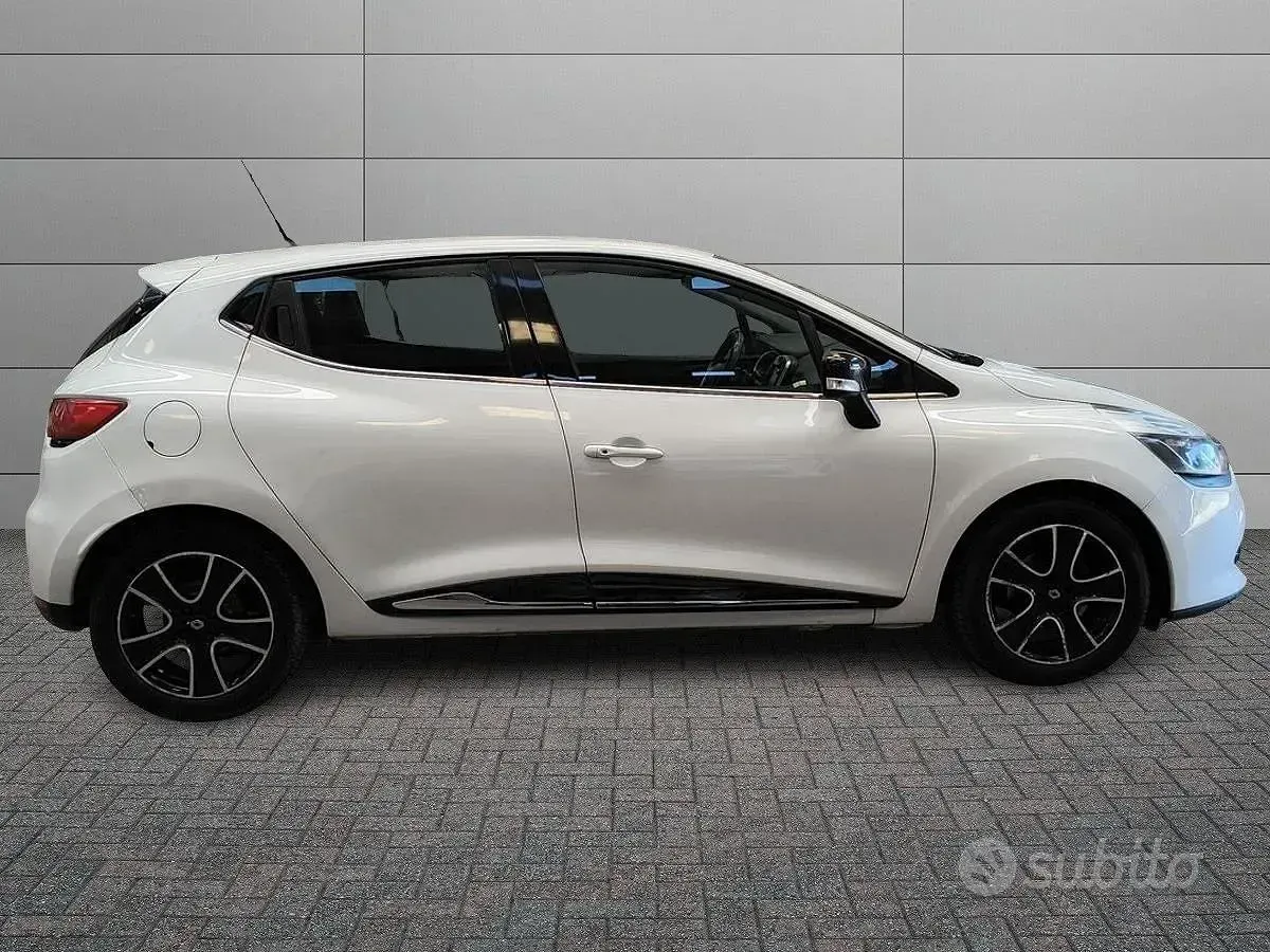 Usata Renault Clio IV 90 CV (66 kW) 2016 Bianco Station wagon