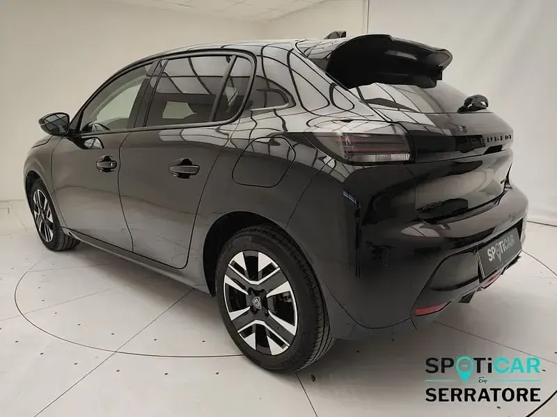 Usata Peugeot 208 Allure 145 CV (106 kW) 2025 Nero Utilitaria