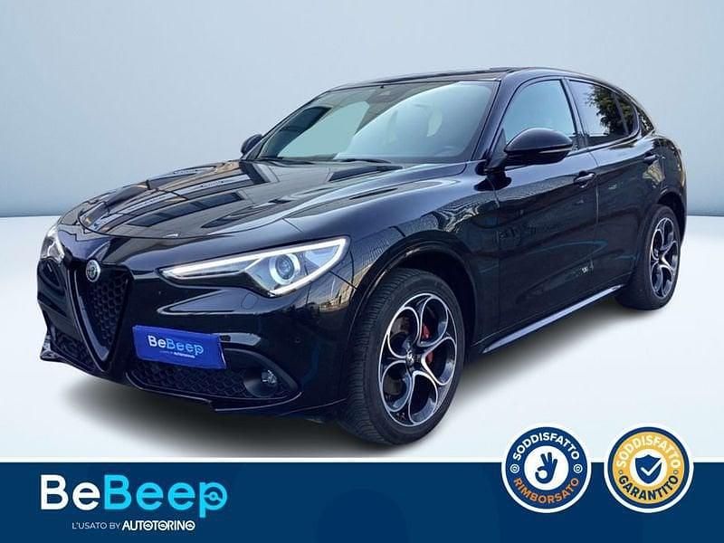 Nero metallizzato Usata 2020 Alfa Romeo Stelvio Veloce SUV | 29.400 € (Buon prezzo) - Immagine 1/3