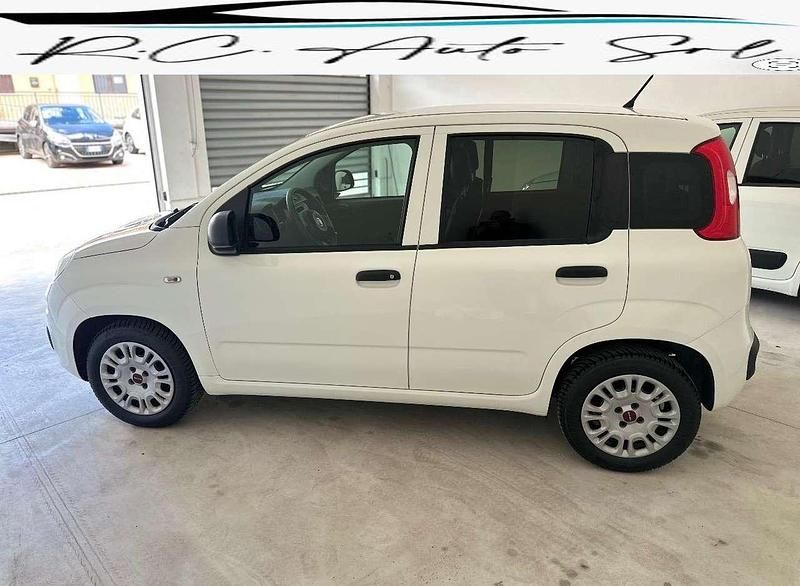 Usata Fiat Panda Pop 69 CV (50 kW) 2019 Bianco Utilitaria