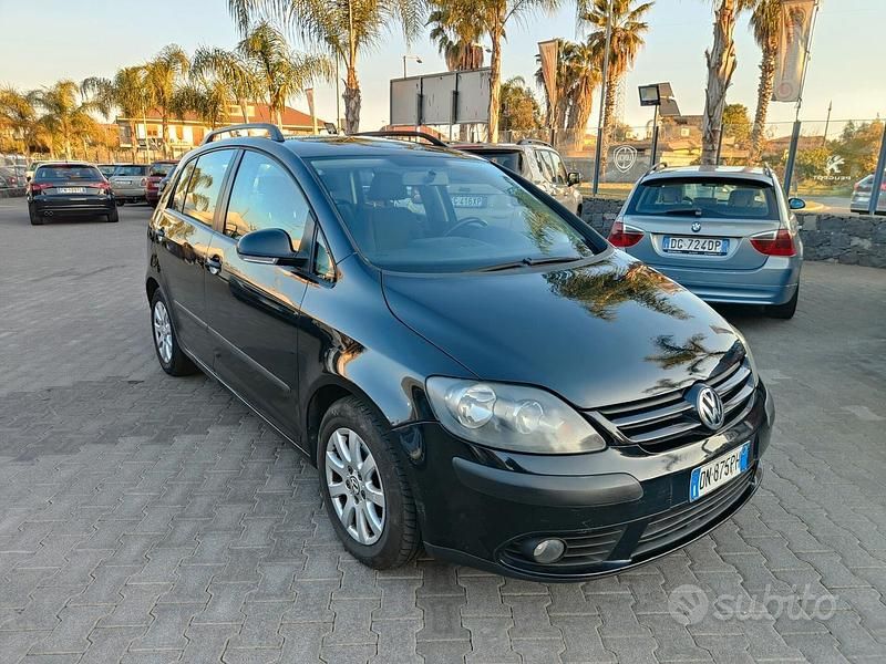 Usata VW Golf Plus Cross Sportline 105 CV (77 kW) 2008 Blu Monovolume