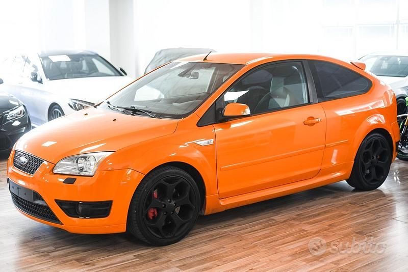 Usata Ford Focus ST 225 CV (165 kW) 2006 Coupé
